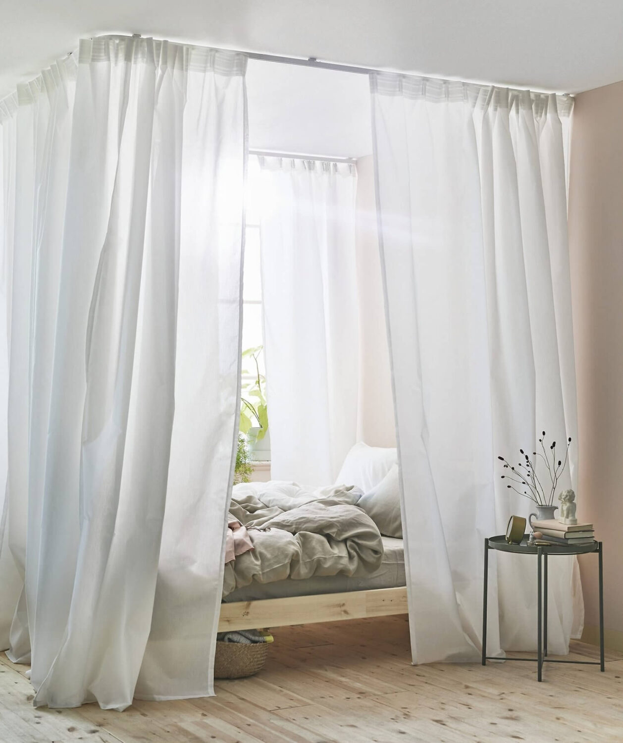 52 Studio Apartments with a Curtain Room Divider 36 studio-apartment-design-nordroom8