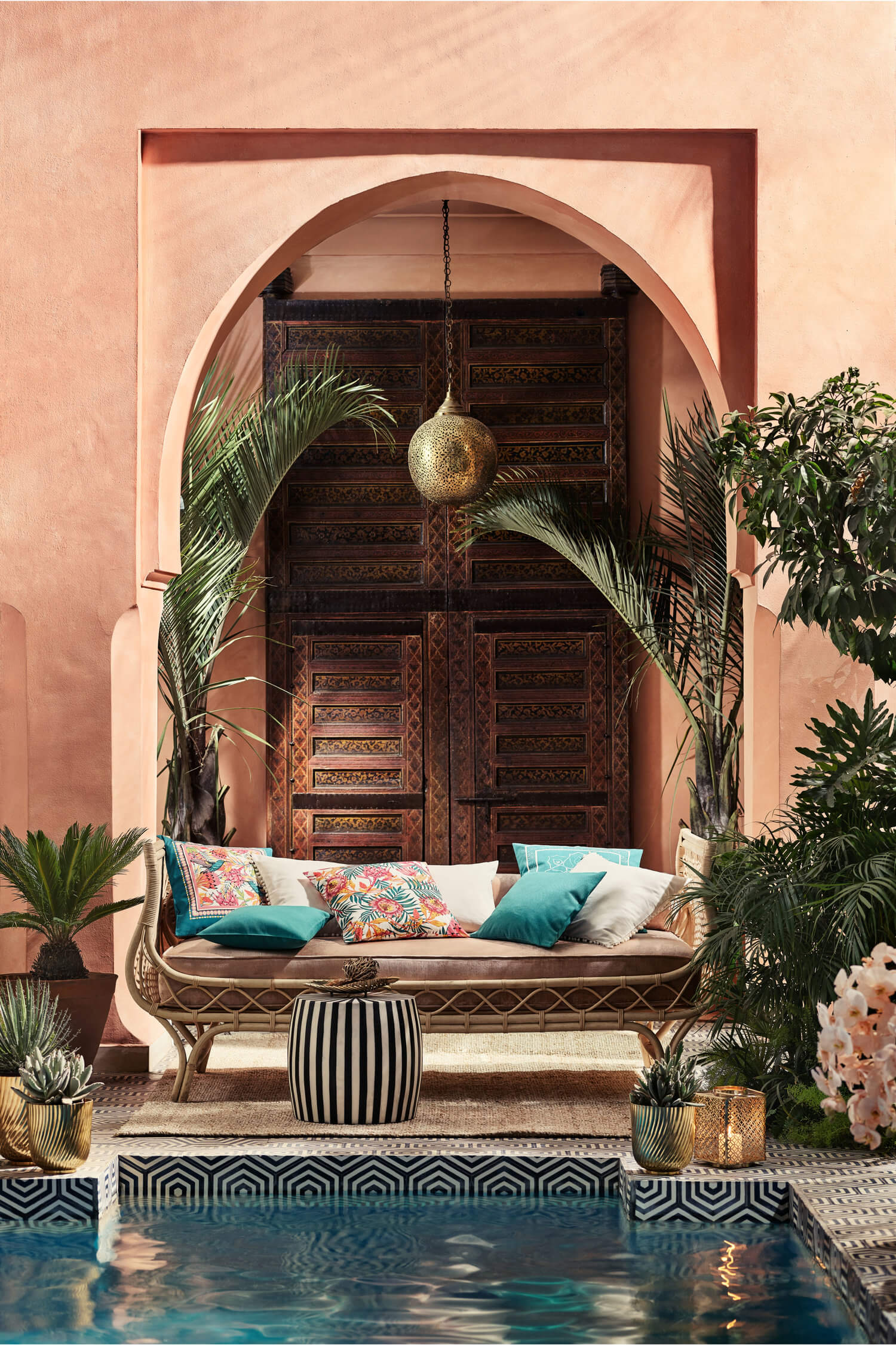 Colorful Opulence In The H&M Home Summer Collection 2019