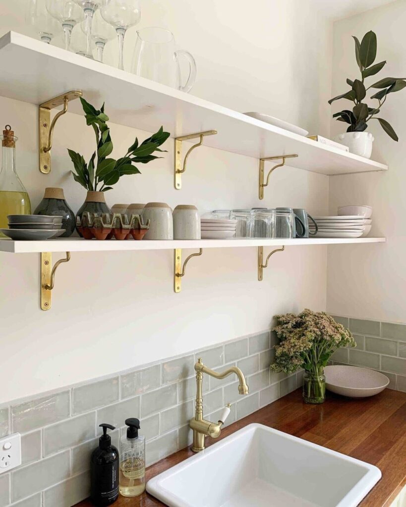 20 Stylish and Peaceful Holiday Cottages in Tasmania 47 the-townhouse-airbnb-home-tasmania-nordroom