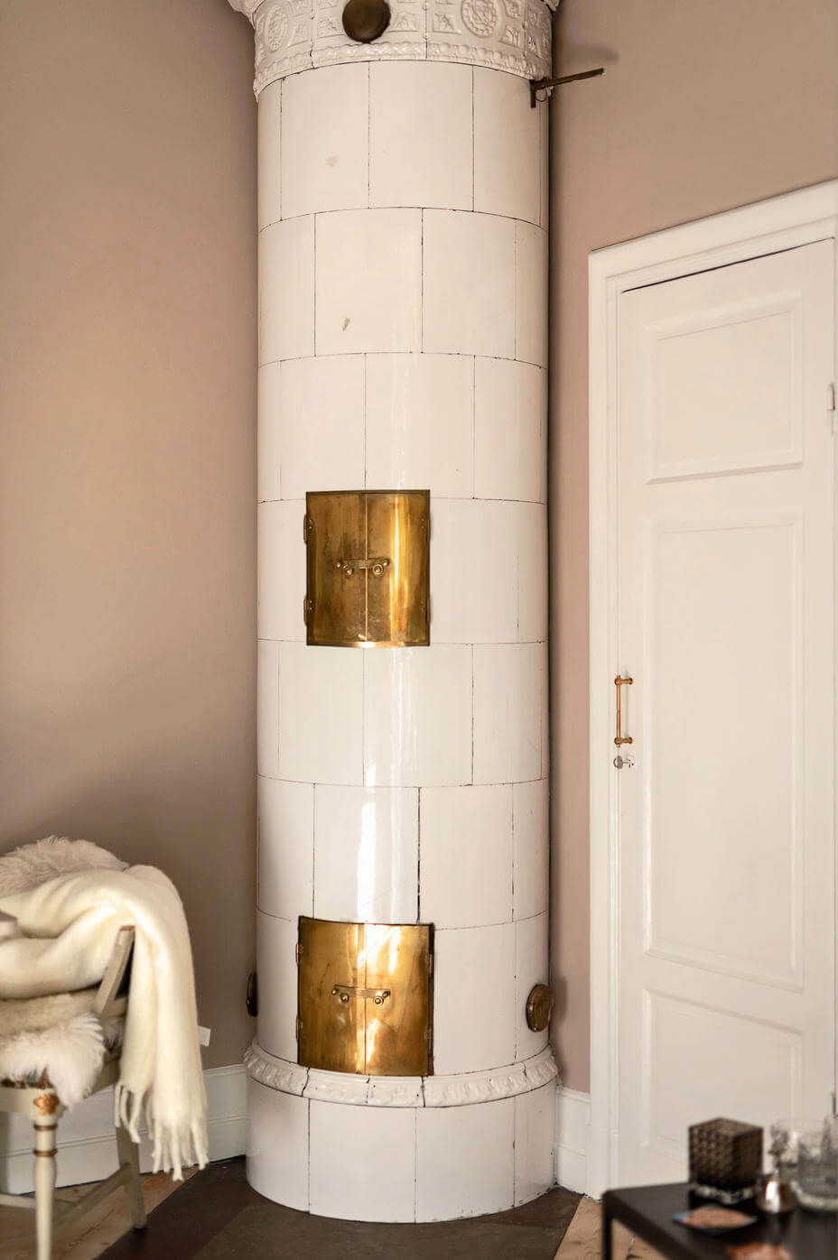 A Charming Studio Apartment with Leafy Courtyard Views 6 tiled fireplace