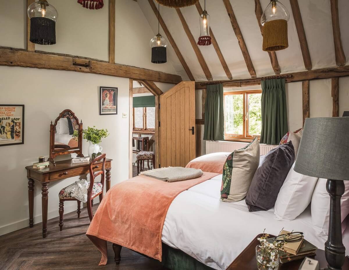 twin bedroom pitched ceiling antique vanity GREAT BUDDS OAST