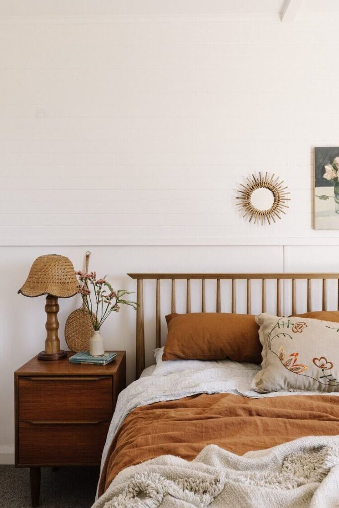 20 Stylish and Peaceful Holiday Cottages in Tasmania 10 whale-song-airbnb-cottage-tasmania-nordroom