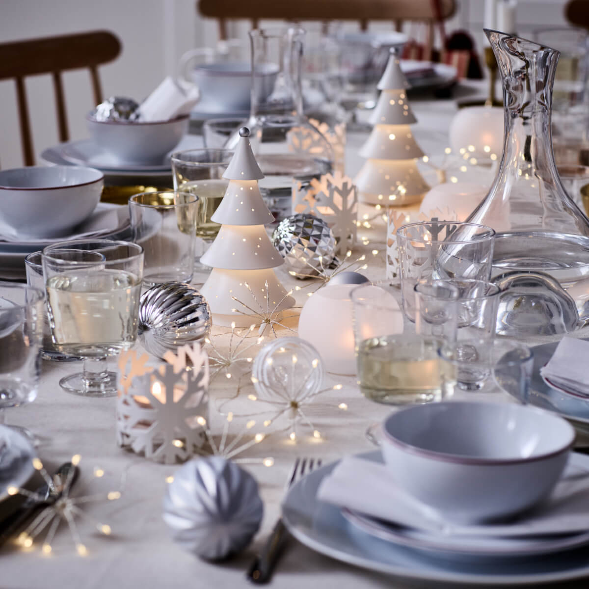 white-silver-table-setting-ikea-christmas-collection-2025-nordroom
