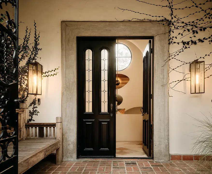 Tulum-Inspired Interiors in a Spanish Californian Home 16 13 Tulum-Inspired Interiors in a Spanish Californian Home