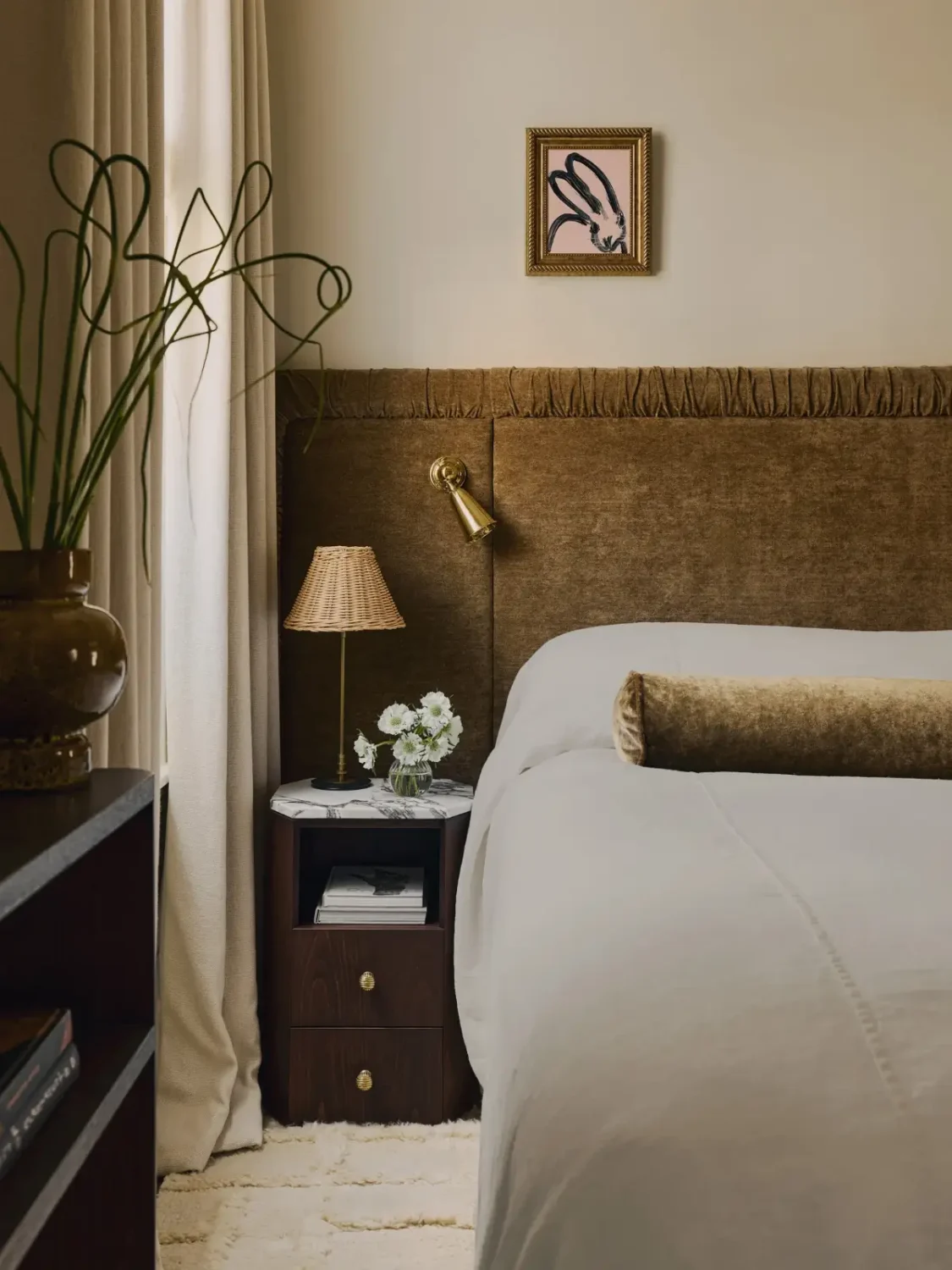 Luxurious Interiors in a Victorian Townhouse in Chelsea 19 bedroom detail