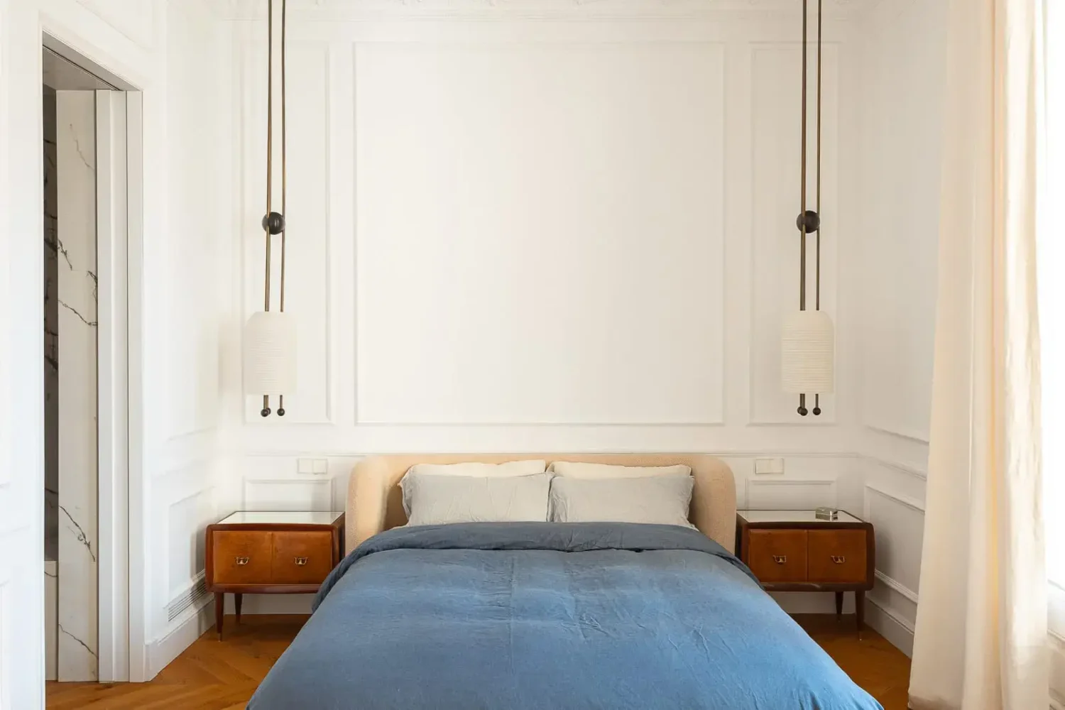 Contemporary Design in a Renovated Barcelona Apartment 10 bedroom wall paneling