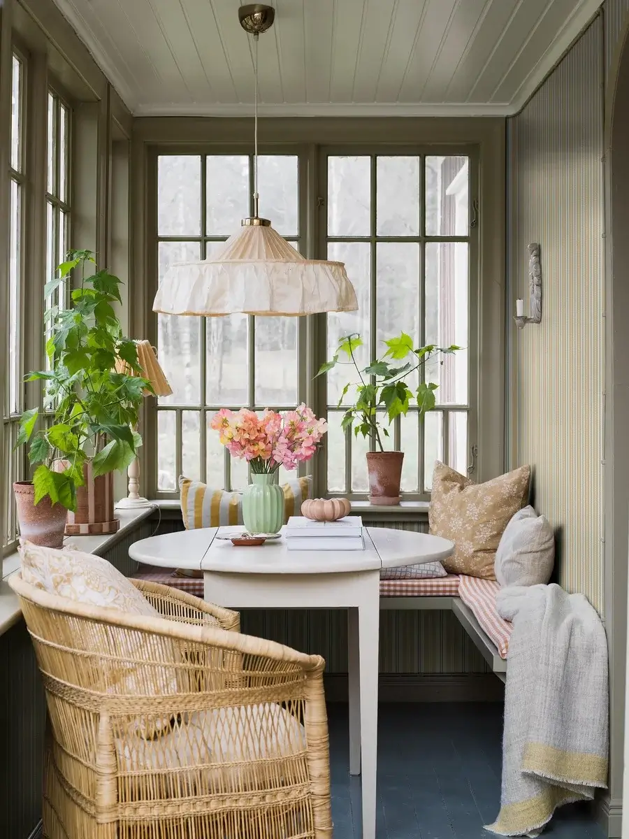 breakfast nook with striped wallpaper nordroom 7 Simple Tricks To Make a Low Ceiling Look Taller
