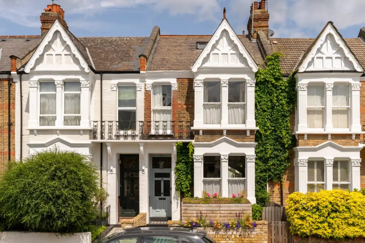 A Beautiful Extended Victorian House in Queen's Park 21 facade victorian terrace house A Beautiful Extended Victorian House in Queen's Park