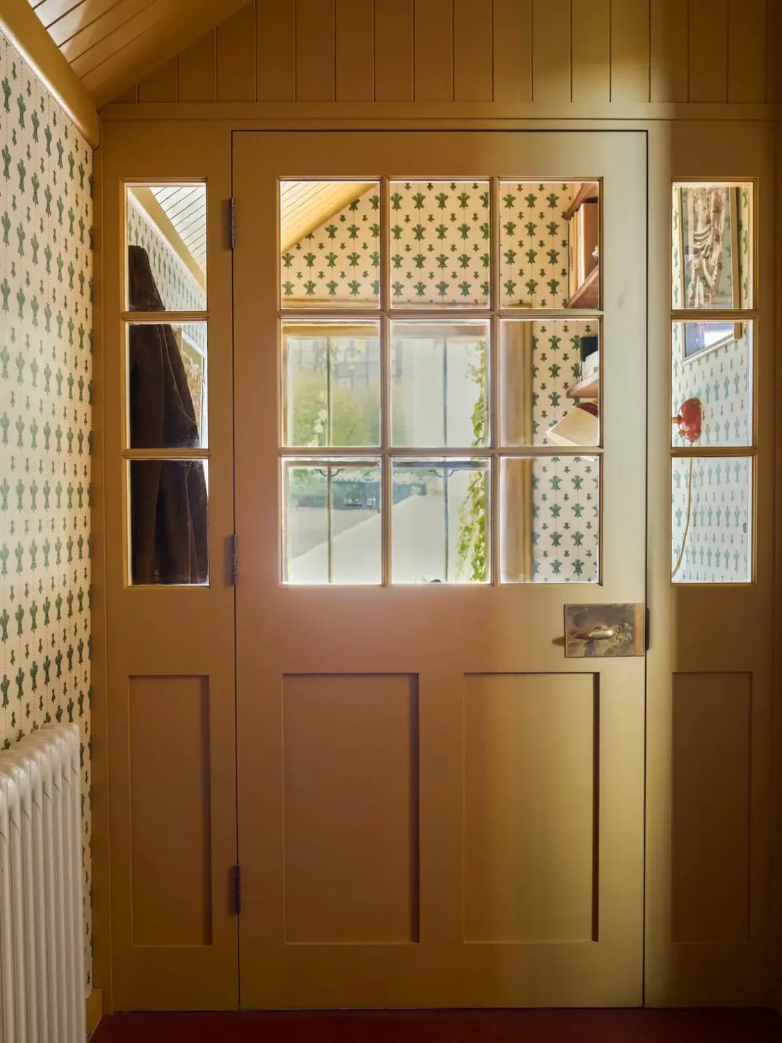 The Dependables Paint Collection by Beata Heuman and Mylands 9 Mylands Beata Heuman 188 09. Johns Office 1 No.24 Johns Pantry All Woodwork Large 71e66a37 77f5 4f20 81d2 a5b11001a7d9 1140x1920 The Dependables Paint Collection by Beata Heuman and Mylands