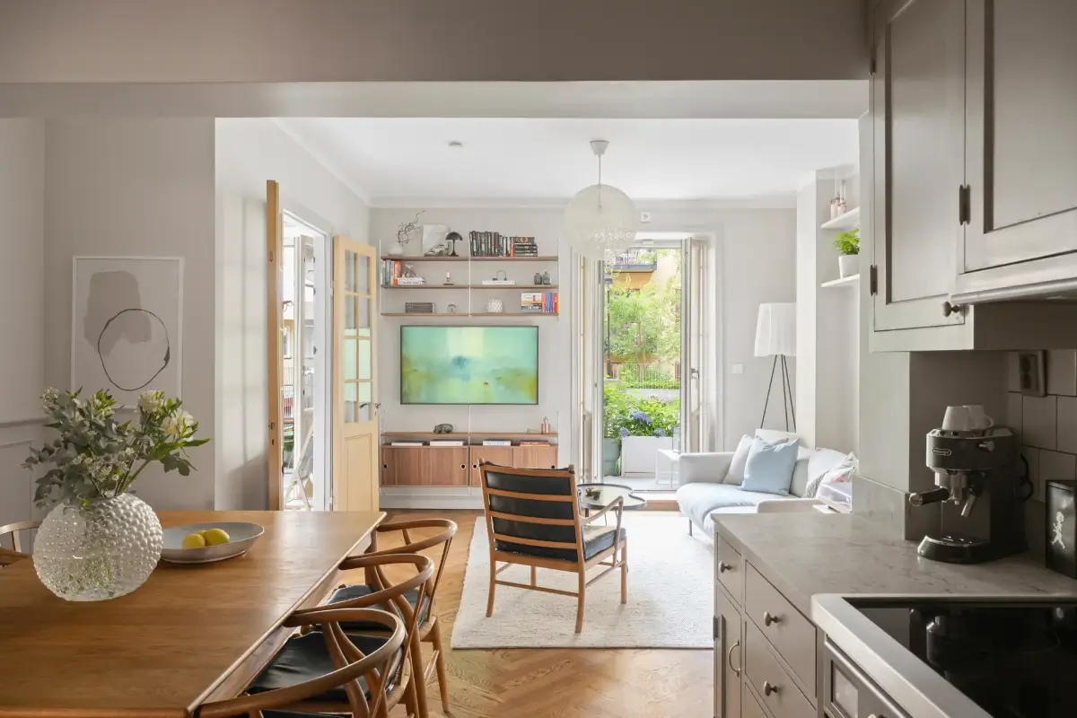 open plan kitchen living room parquet floor