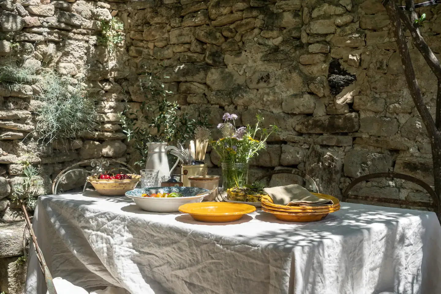 Provencal Maison Aumône is the Perfect French Country House 16 outdoor-dining-table-french-country-house-provence-nordroom