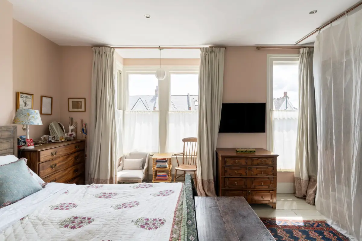 A Beautiful Extended Victorian House in Queen's Park 13 pink bedroom