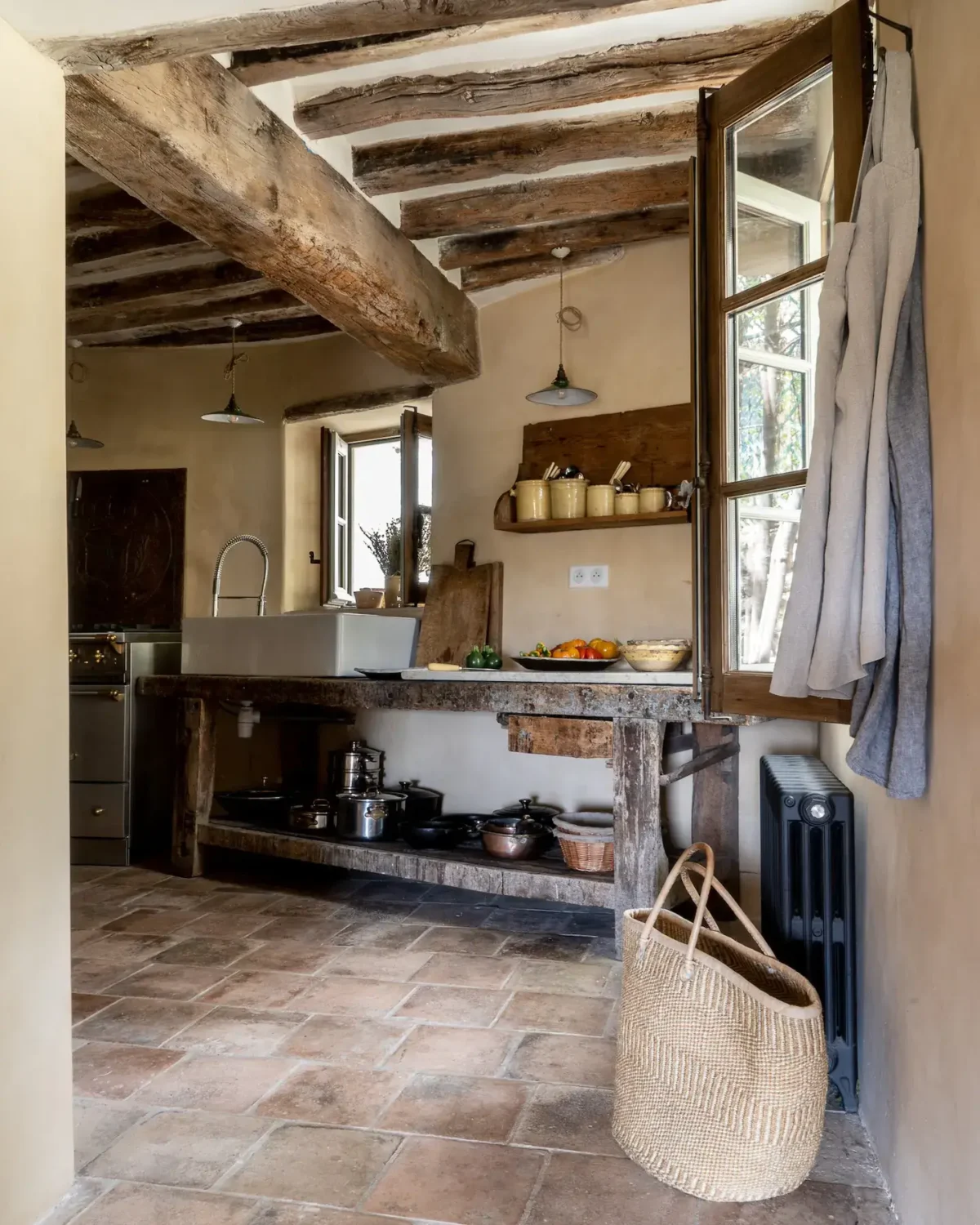 Provencal Maison Aumône is the Perfect French Country House 6 rustic-french-country-kitchen-exposed-wooden-beams-nordroom